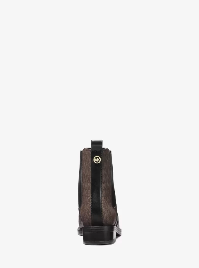 Botki Chelsea z logo Ella Signature