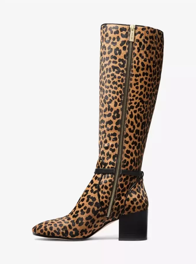 Buty Ella z nadrukiem w panterkę i licowym obcasem blokowym Buty Ella z nadrukiem w panterkę i licowym obcasem blokowym