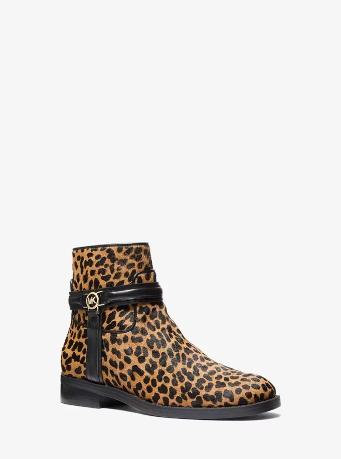 Buty Mindy z nadrukiem w panterkę z sierści cielęcej Buty Mindy z nadrukiem w panterkę z sierści cielęcej