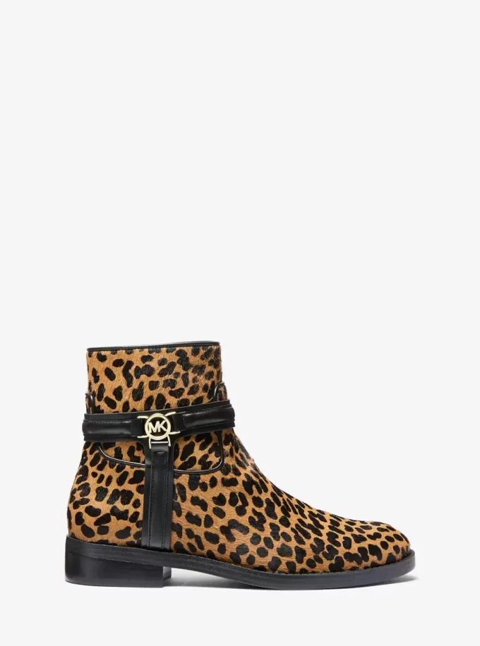 Buty Mindy z nadrukiem w panterkę z sierści cielęcej Buty Mindy z nadrukiem w panterkę z sierści cielęcej