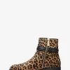 Buty Mindy z nadrukiem w panterkę z sierści cielęcej Buty Mindy z nadrukiem w panterkę z sierści cielęcej