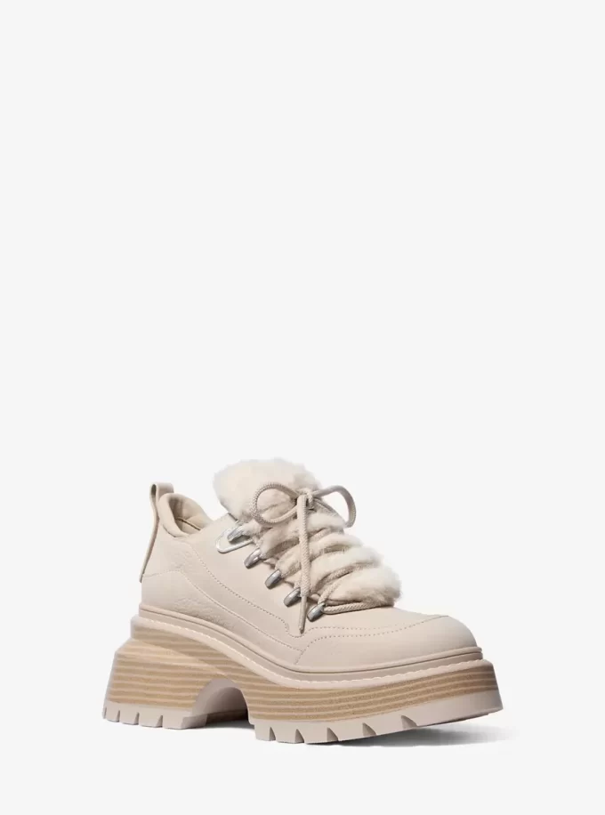 Buty na platformie Shiloh z nubuku i sztucznego futra Buty na platformie Shiloh z nubuku i sztucznego futra