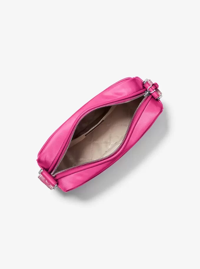 Duża torba listonoszka Jet Set z nylonu gabardynowego Duża torba listonoszka Jet Set z nylonu gabardynowego
