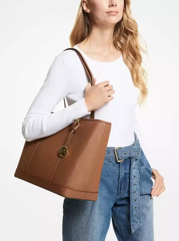 Duża torba podróżna Jet Set Travel ze skóry saffiano Duża torba podróżna Jet Set Travel ze skóry saffiano