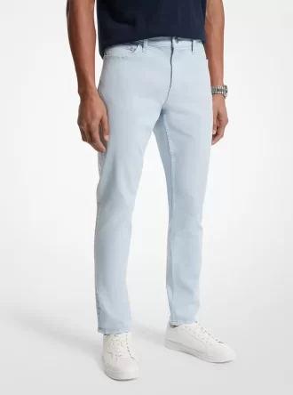 Jeansy jeansowe ze stretchem i dopasowanym krojem