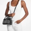 Jet Set Mała Lakierowana Torba Crossbody Jet Set Mała Lakierowana Torba Crossbody