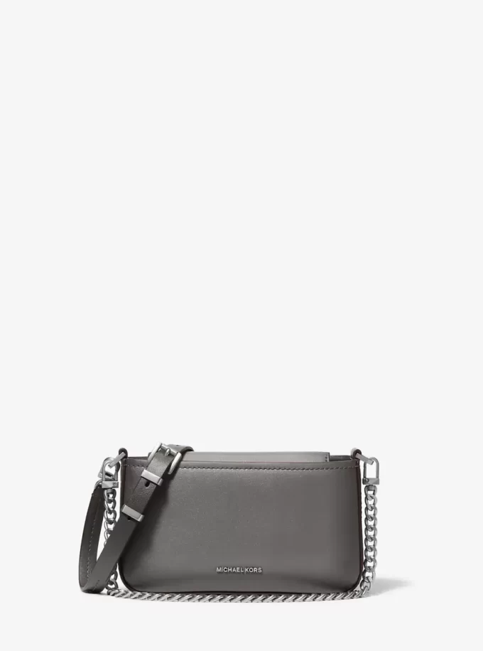 Mała, polerowana, skórzana torba typu crossbody Bryant Mała, polerowana, skórzana torba typu crossbody Bryant