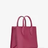 Mirella Mała, skórzana torebka typu crossbody z możliwością zmiany rozmiaru Mirella Mała, skórzana torebka typu crossbody z możliwością zmiany rozmiaru