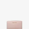 Portfel Bryant Medium Pebbled Leather Portfel Bryant Medium Pebbled Leather
