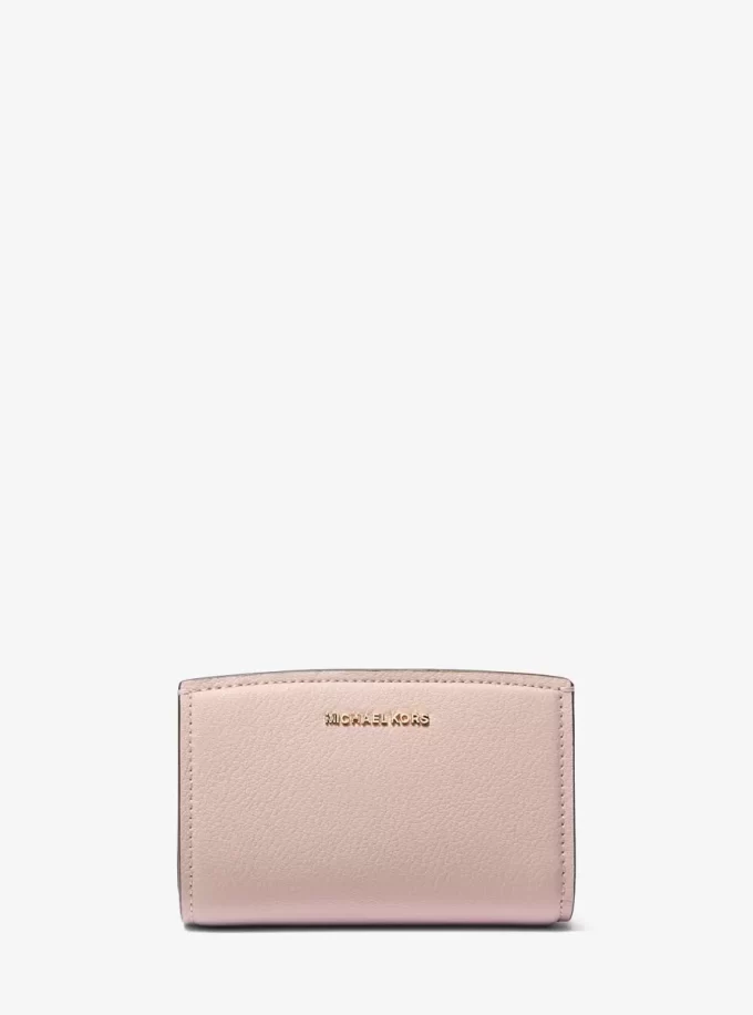 Portfel Bryant Medium Pebbled Leather Portfel Bryant Medium Pebbled Leather