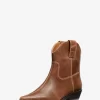 Skórzane buty Noemie w trudnej sytuacji Skórzane buty Noemie w trudnej sytuacji
