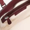 Taryn Mała skórzana torba typu crossbody z możliwością przekształcenia Taryn Mała skórzana torba typu crossbody z możliwością przekształcenia