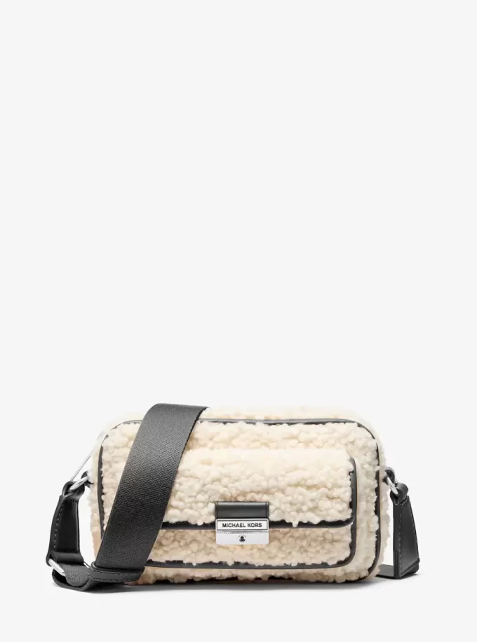 Torba na ramię Bradshaw Extra-Small z imitacji skóry kożucha na aparat