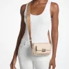 Torba na ramię Bradshaw Extra-Small ze sztucznego futerka Torba na ramię Bradshaw Extra-Small ze sztucznego futerka