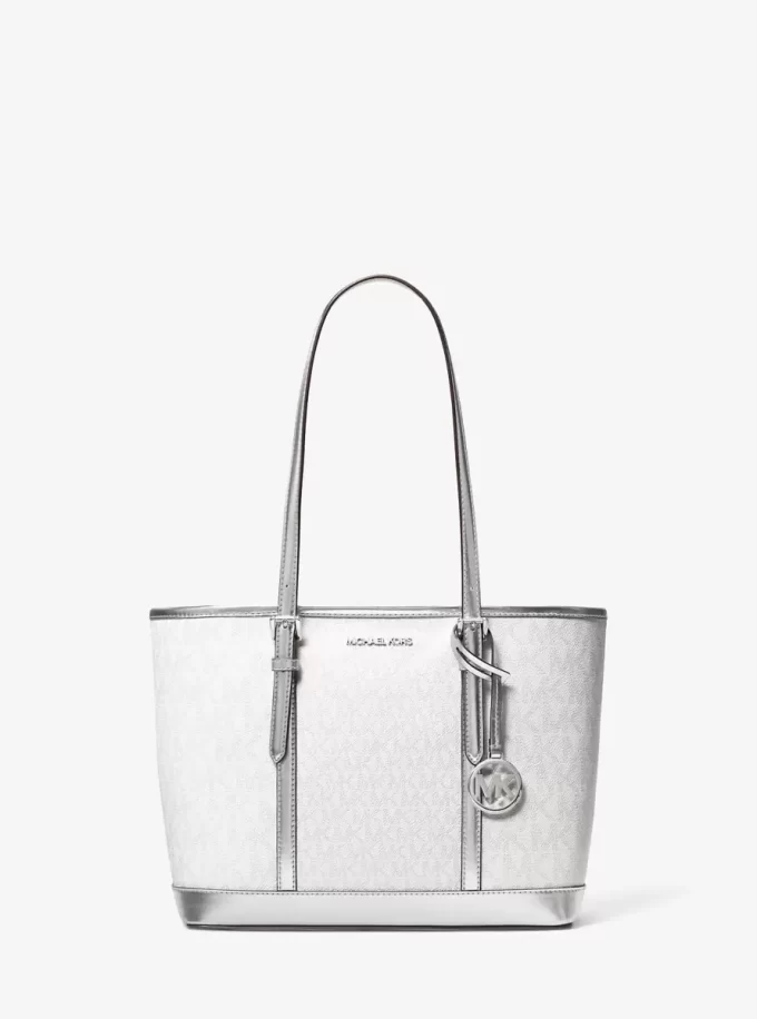 Torba podróżna Jet Set Travel Small Metallic Logo z zamkiem błyskawicznym od góry Torba podróżna Jet Set Travel Small Metallic Logo z zamkiem błyskawicznym od góry