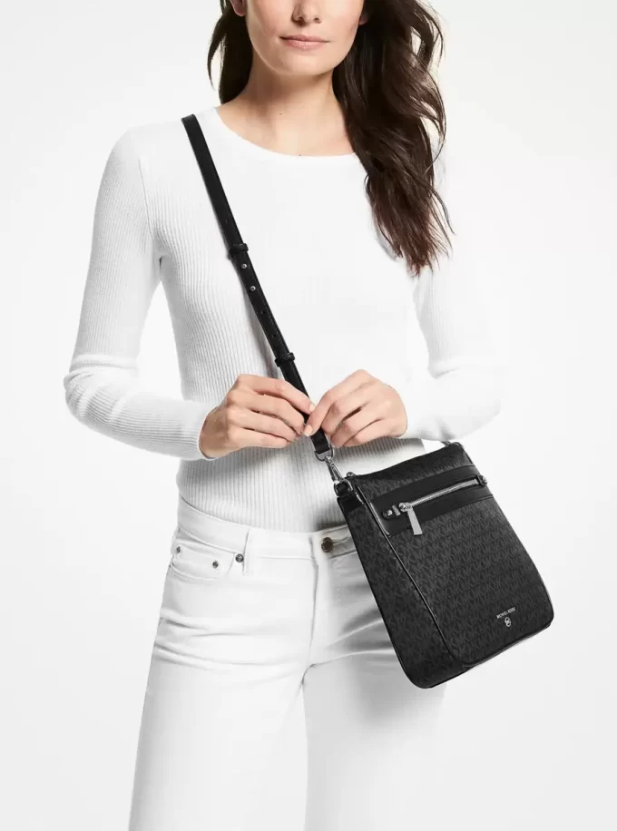Torba typu crossbody z dużym nadrukiem logo Jet Set Torba typu crossbody z dużym nadrukiem logo Jet Set